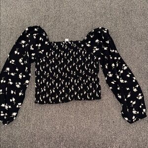 NWOT American Eagle cropped Floral Black Women's Top
